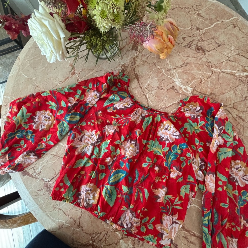 Maeve from anthropologie Multicolored Crop Smocked floral Blouse